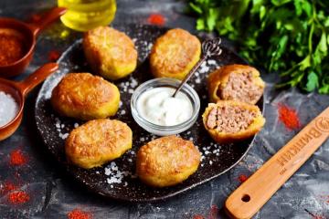 Maghi di patate con carne macinata