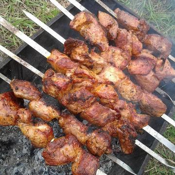 Marinata per shish kebab con la Coca-Cola