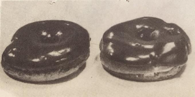 Cake "anello Choux con crema." Foto dal libro "La produzione di dolci e torte," 1976