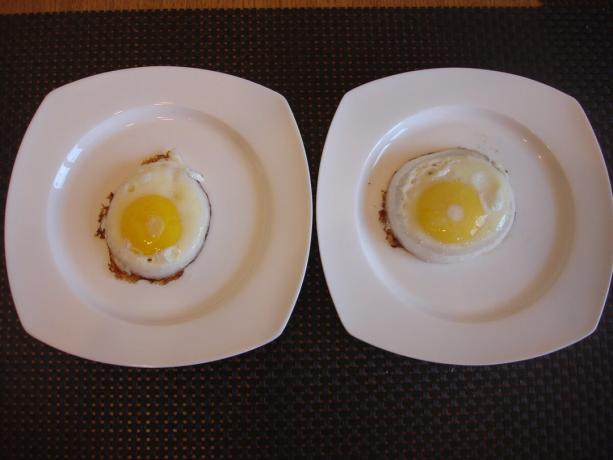 Foto scattata dall'autore (uova finiti su un piatto)