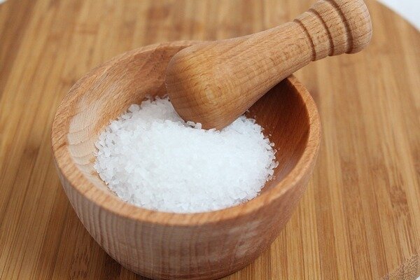 Mangiare troppo sale può causare problemi di salute. (Foto: Pixabay.com)