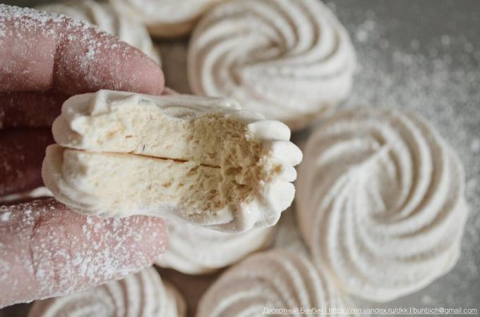 Casa marshmallows nel "taglio". Scorrere lateralmente per altre foto
