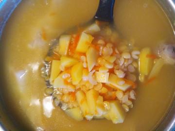 PP deliziosa zuppa di piselli con gusto kopchenostey🔥, ma non affumicati.