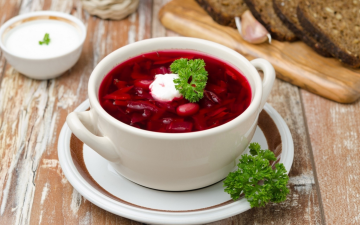 Un po 'di "correggere" ricette borscht