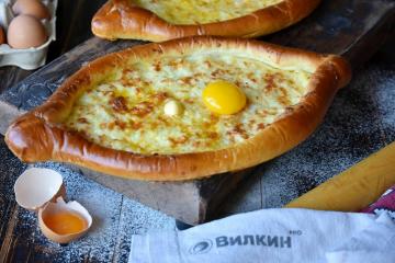 Come cucino il khachapuri Adjarian: il potere della cucina georgiana mi ha colpito