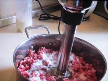 Come cucinare una gustosa salsiccia di dottorato (base tecnologia di cottura)