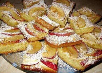 Torta di mele su pasta frolla