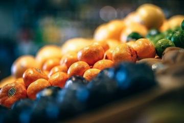 I nutrizionisti hanno spiegato ai russi perché non dovresti abusare dei mandarini durante le vacanze di Capodanno