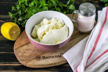 Ricotta di latte di capra a casa