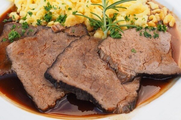 Combina la carne con le verdure in modo da non sentirti pesante dopo cena. (Foto: Pixabay.com)